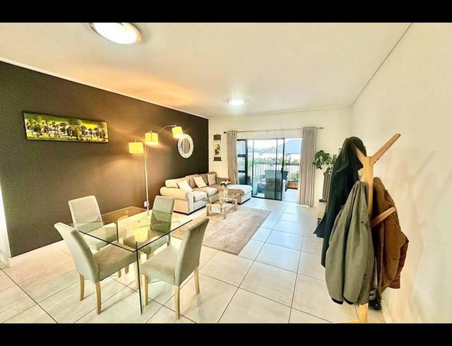 2 BEDROOM APARTMENT FOR SALE IN THE POLOFIELDS